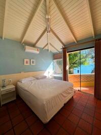 Casa frente a la playa con 3 habitaciones y Wi-Fi para 5 personas en Canto Grande.