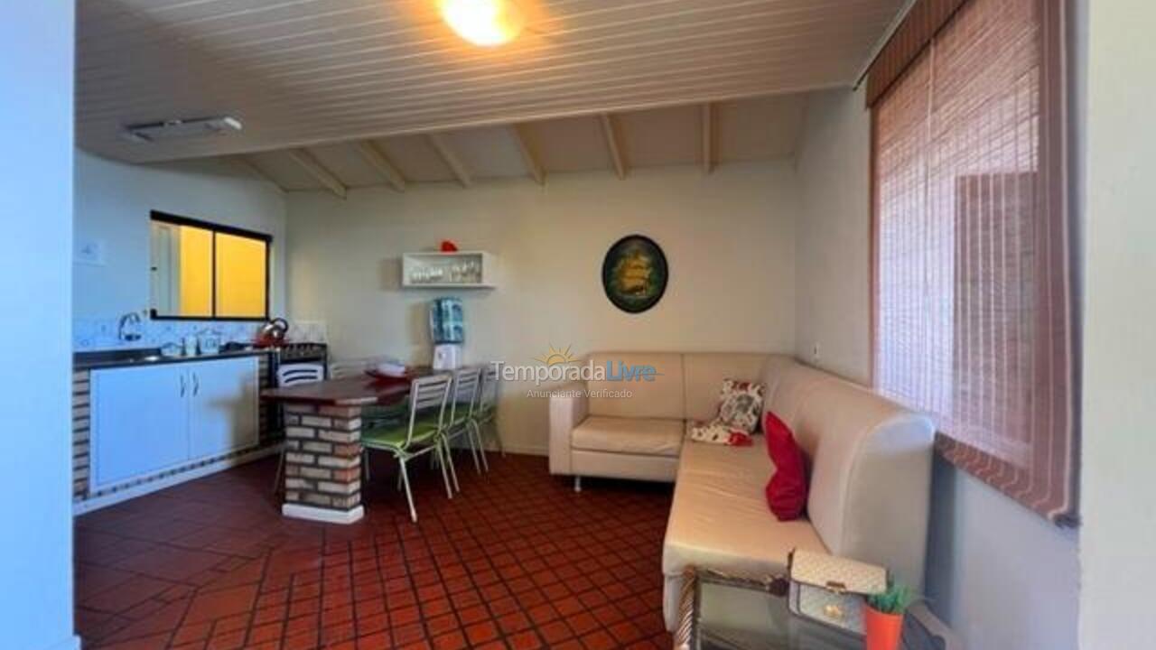 Casa para alquiler de vacaciones em Bombinhas (Canto Grande)