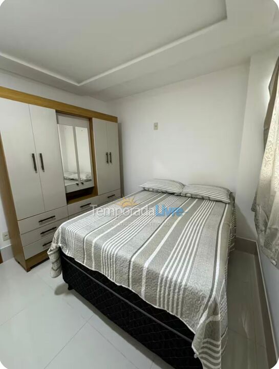 Apartment for vacation rental in Guarapari (Praia do Morro)