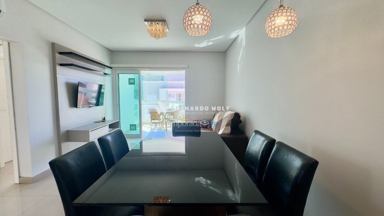 Apartamento para alquiler de vacaciones em Governador Celso Ramos (Praia de Palmas)