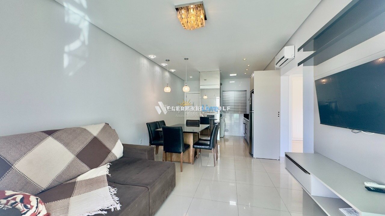 Apartamento para alquiler de vacaciones em Governador Celso Ramos (Praia de Palmas)
