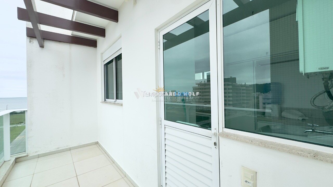 Apartment for vacation rental in Governador Celso Ramos (Praia de Palmas)