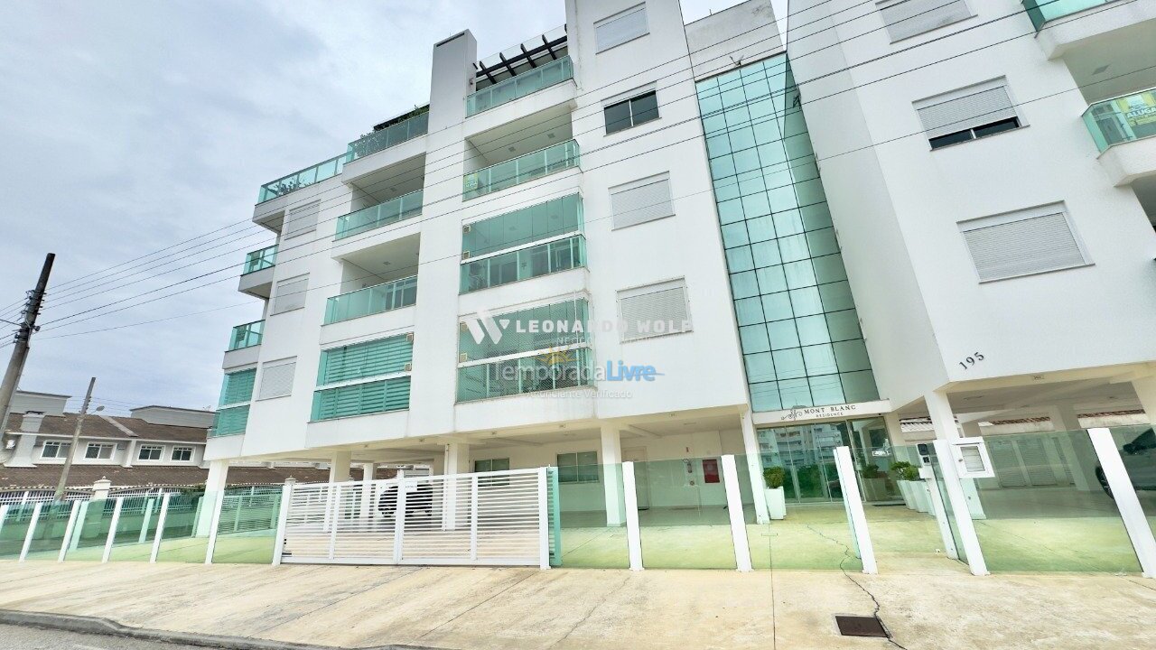 Apartment for vacation rental in Governador Celso Ramos (Praia de Palmas)