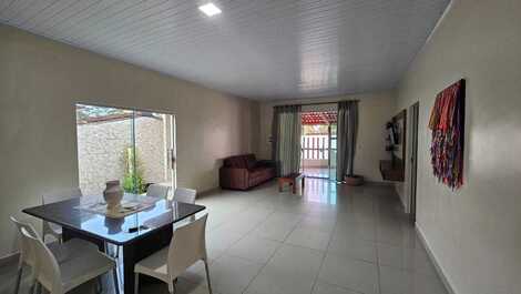 Casa Confortável em Condomínio à Beira-Mar em Ilhéus!