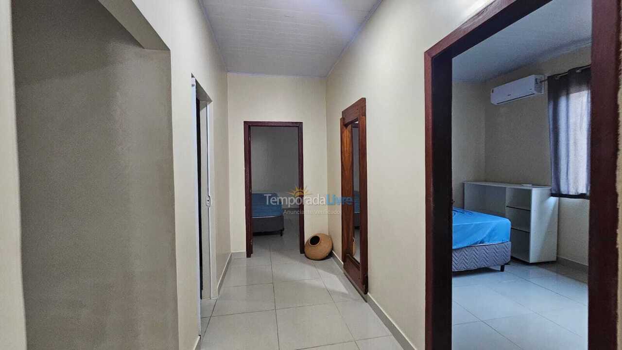 Casa para aluguel de temporada em Ilhéus (Cond Aguas de Olivenca)