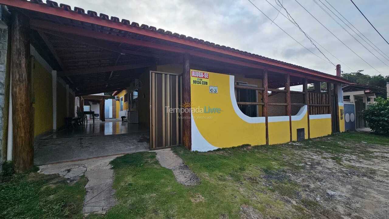 Casa para aluguel de temporada em Ilhéus (Cond Aguas de Olivenca)