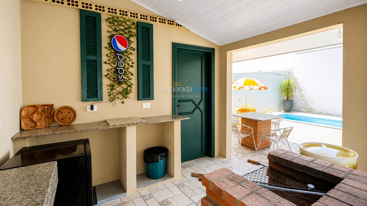 Casa para aluguel de temporada em Pontal do Paraná (Ipanema)