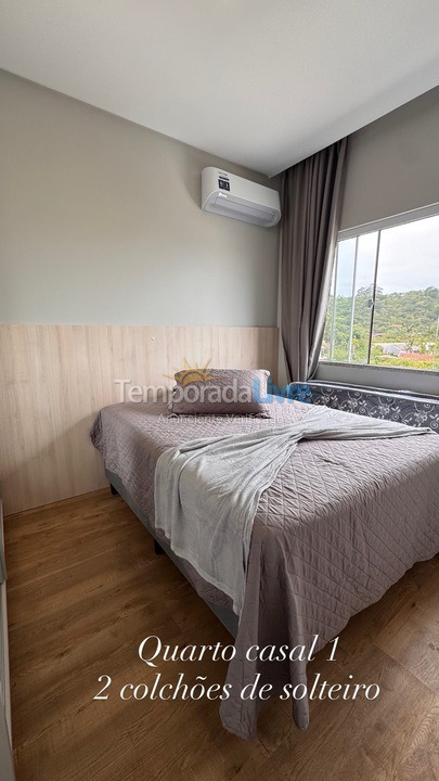 Apartamento para alquiler de vacaciones em Bombinhas (Praia de Zimbros)