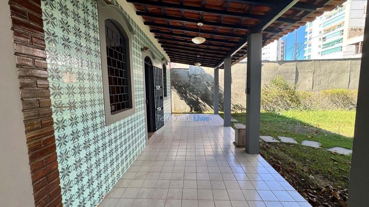 House for vacation rental in Guarapari (Praia do Morro)