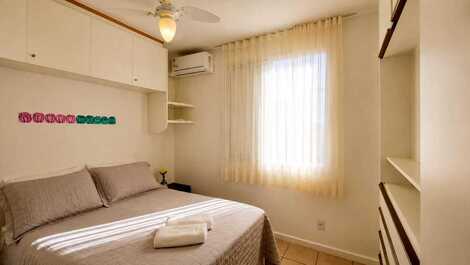 Beautiful apartment in Canasvieiras, one block from the beach.