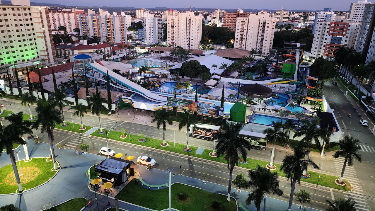 Apartamento para aluguel de temporada em Caldas Novas (Turista)