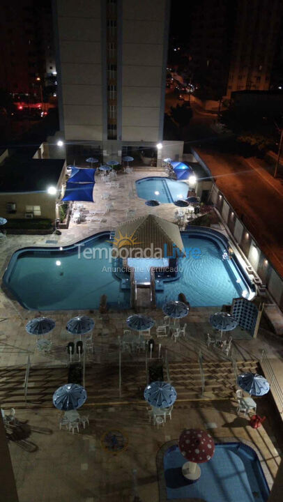 Apartamento para aluguel de temporada em Caldas Novas (Turista)