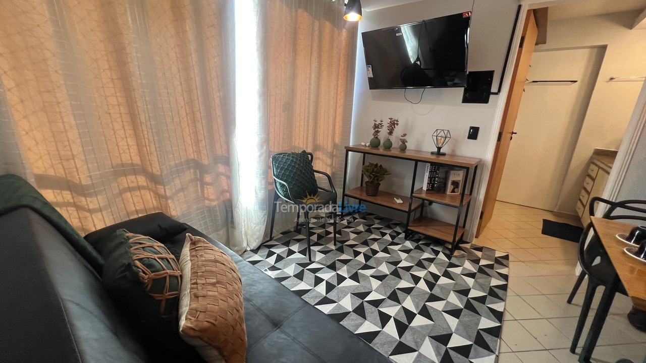 Apartamento para aluguel de temporada em Caldas Novas (Turista)