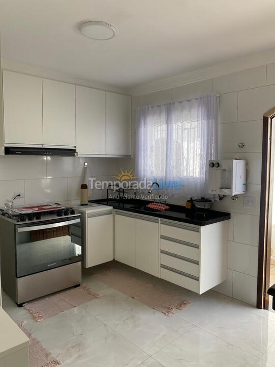 Casa para alquiler de vacaciones em Guarujá (Praia do Pernambuco)