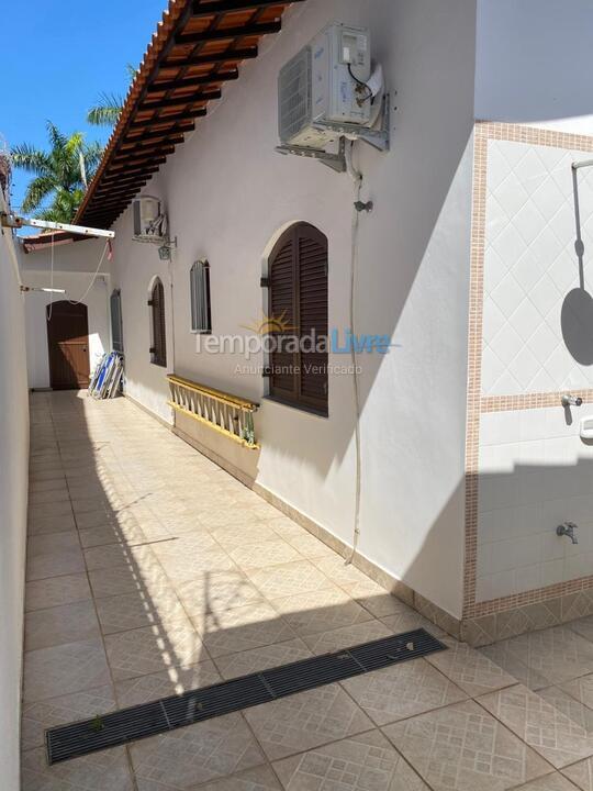 Casa para alquiler de vacaciones em Guarujá (Praia do Pernambuco)