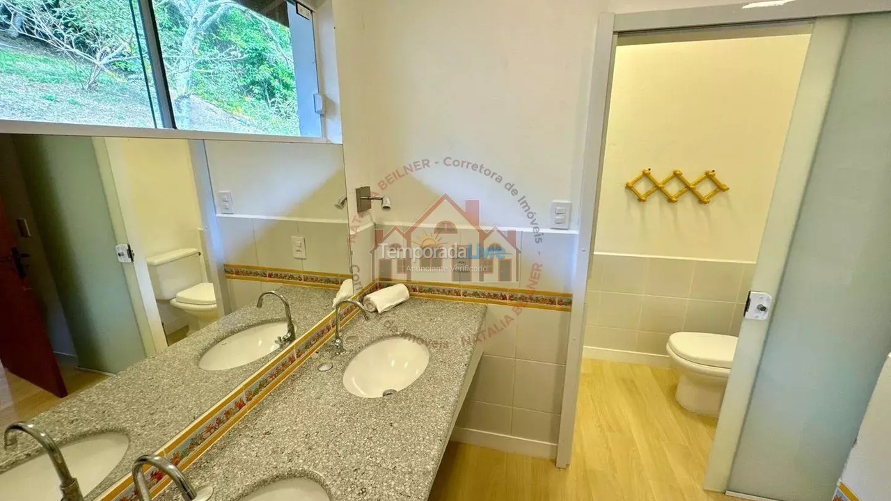 Casa para alquiler de vacaciones em Bombinhas (Canto Grande)