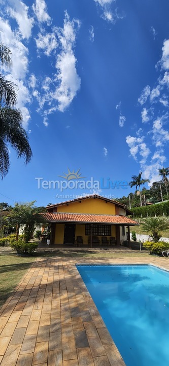Chácara / sítio para aluguel de temporada em Mairinque (Condomínio Porta do Sol)