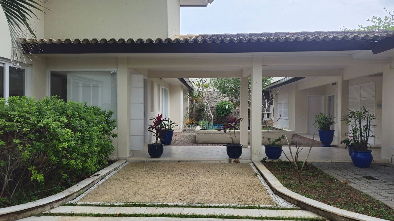 Casa para aluguel de temporada em Guarujá (Praia do Pernambuco)
