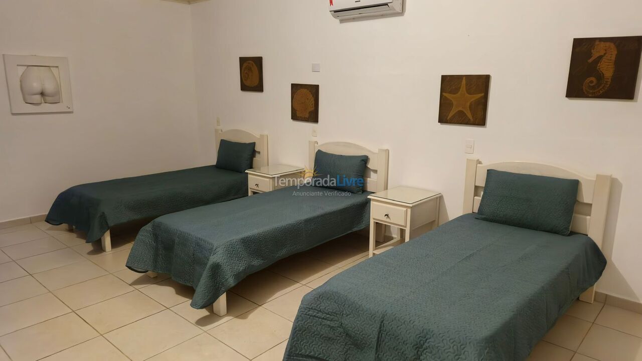 Casa para aluguel de temporada em Guarujá (Praia do Pernambuco)