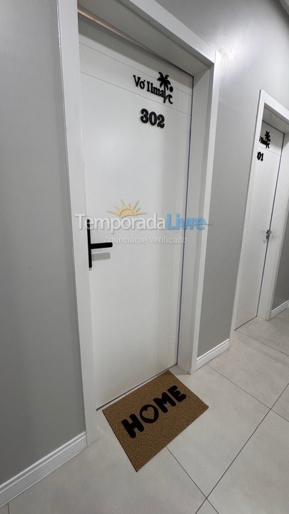 Apartamento para alquiler de vacaciones em Bombinhas (Praia de Zimbros)