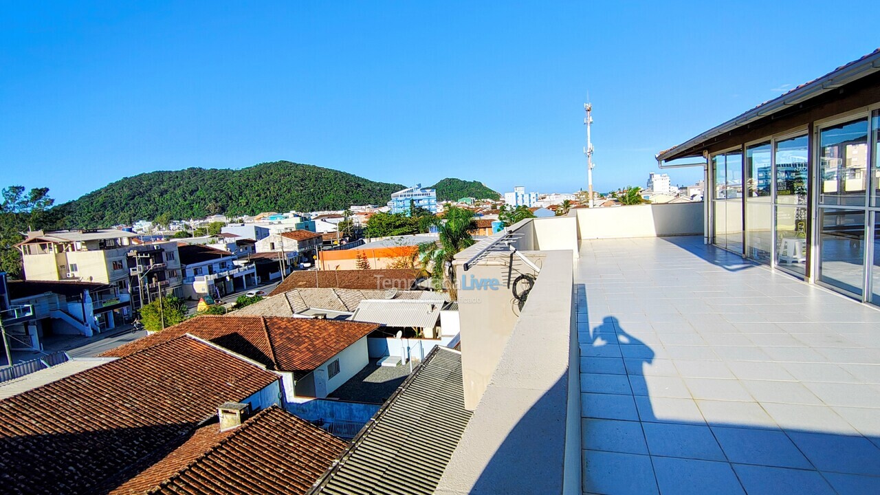 Apartment for vacation rental in São Francisco do Sul (Enseada)