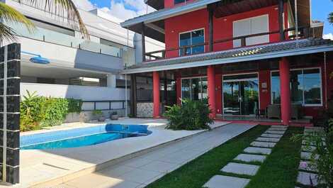 Casa a 100 metros da praia condomínio salga