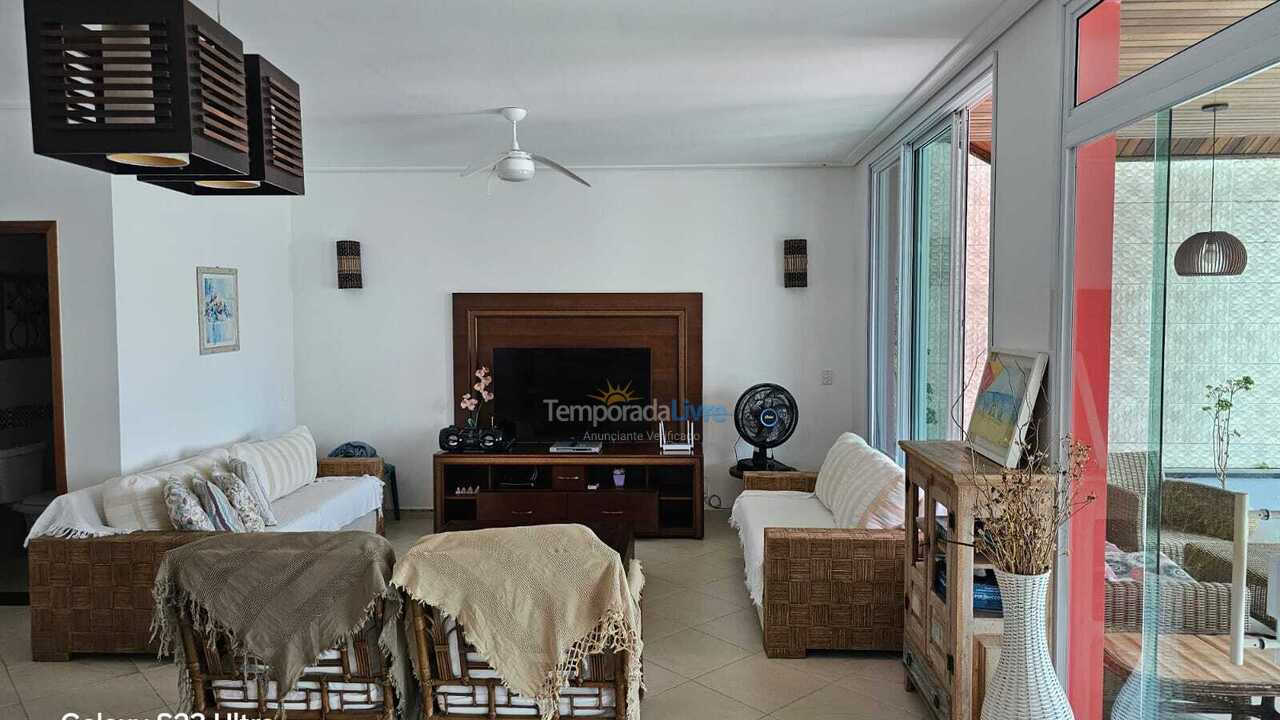 Casa para aluguel de temporada em Ubatuba (Lagoinha)