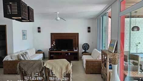 Casa a 100 metros da praia condomínio salga