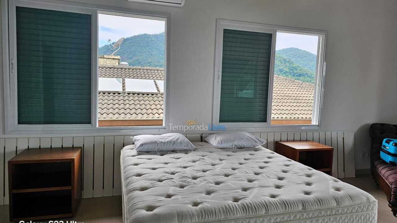Casa para aluguel de temporada em Ubatuba (Lagoinha)