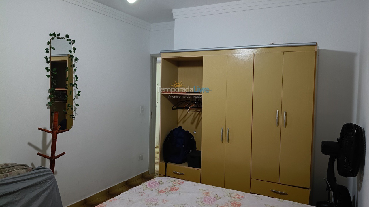 Apartment for vacation rental in Guarujá (Enseada)