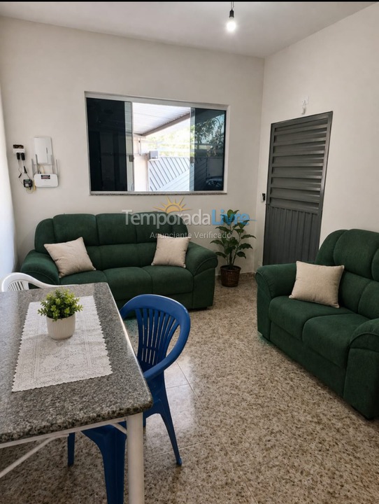 Casa para aluguel de temporada em Caldas Novas (Recanto da Serra)
