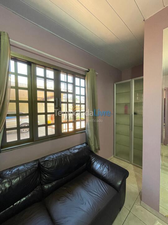 Apartamento para aluguel de temporada em Foz do Iguaçu (Jardim Panorama)