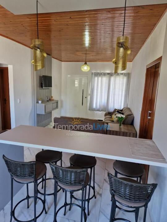 Casa para aluguel de temporada em Machadinho (Centro)