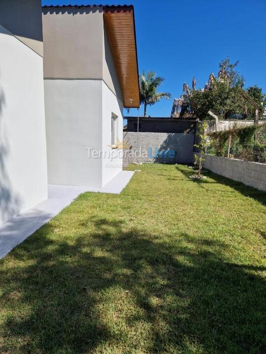 Casa para aluguel de temporada em Machadinho (Centro)