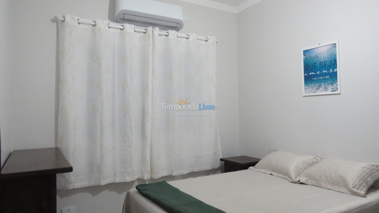 Apartamento para aluguel de temporada em Ubatuba (Praia do Tenório)