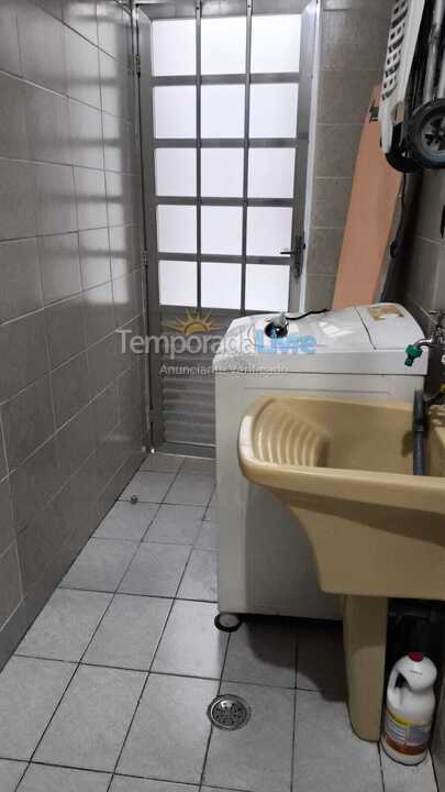 Apartamento para aluguel de temporada em Ubatuba (Praia do Tenório)