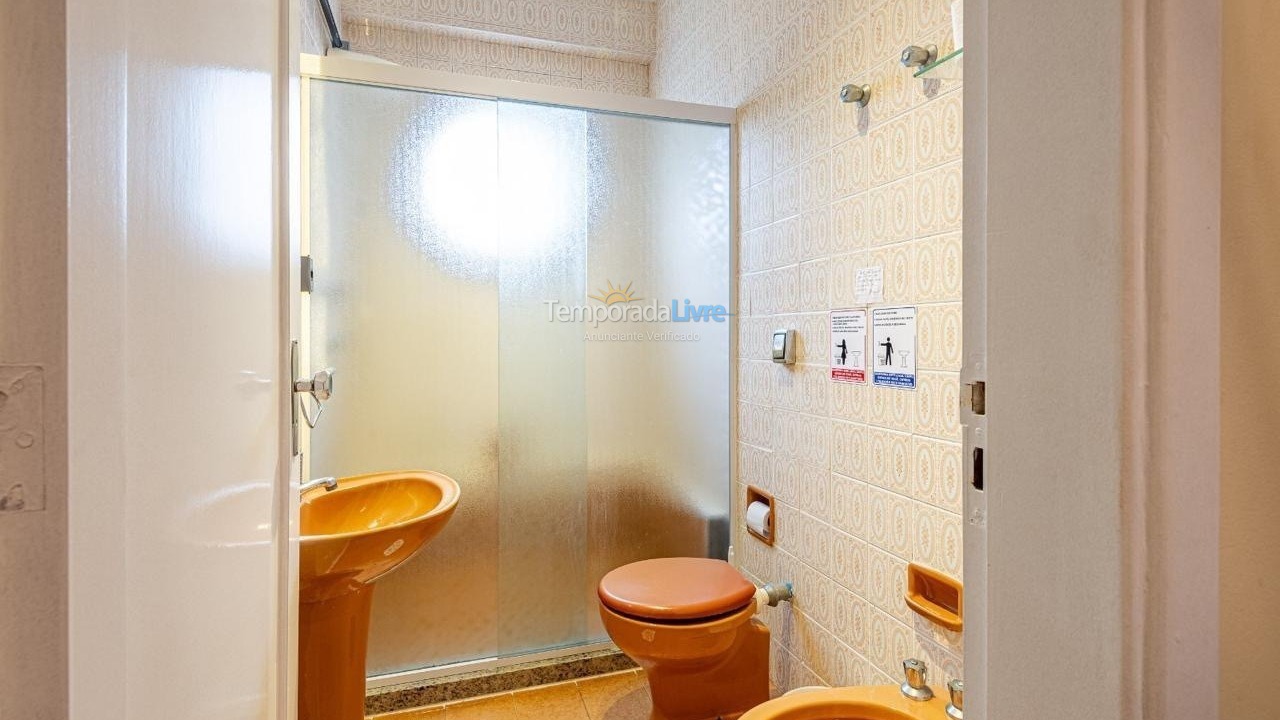Apartamento para aluguel de temporada em Guarujá (Balneário Cidade Atlântica Guarujá)
