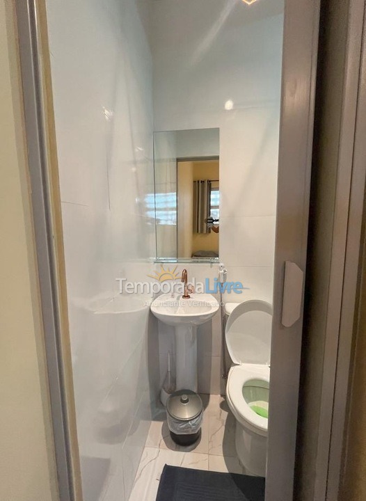 Apartamento para aluguel de temporada em Guarujá (Balneário Cidade Atlântica Guarujá)