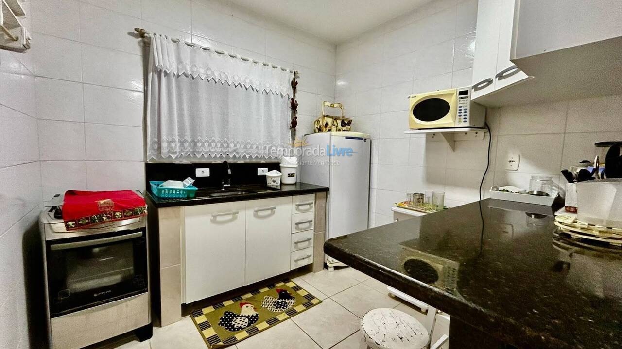 Casa para aluguel de temporada em Bombinhas (Mariscal)