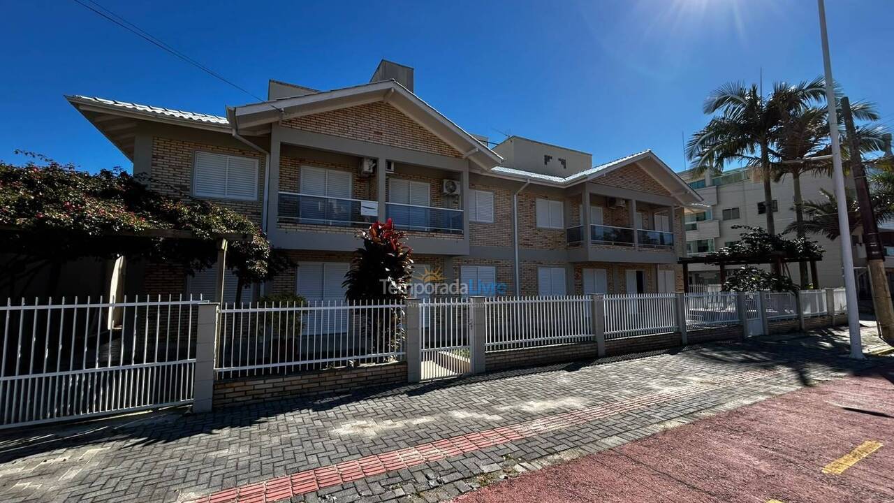 Casa para aluguel de temporada em Bombinhas (Mariscal)
