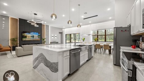 Enjoy an amazing vacation in Orlando by staying in a house.