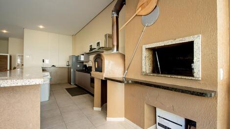 Apartamento 2 Suítes em Canasvieiras