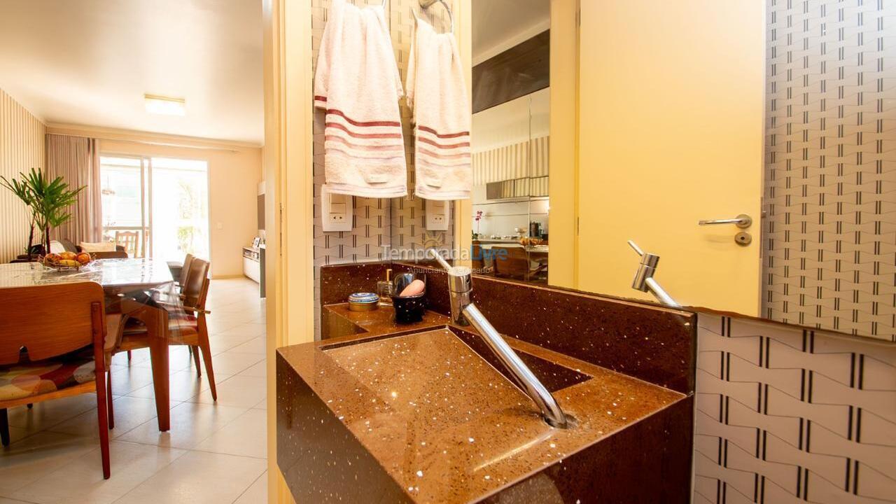 Apartamento para aluguel de temporada em Florianopolis (Canasvieiras)