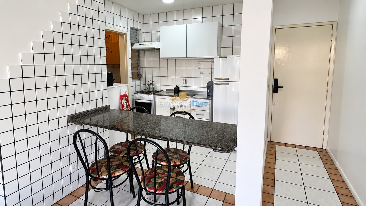 Apartamento para aluguel de temporada em Florianopolis (Canasvieiras)