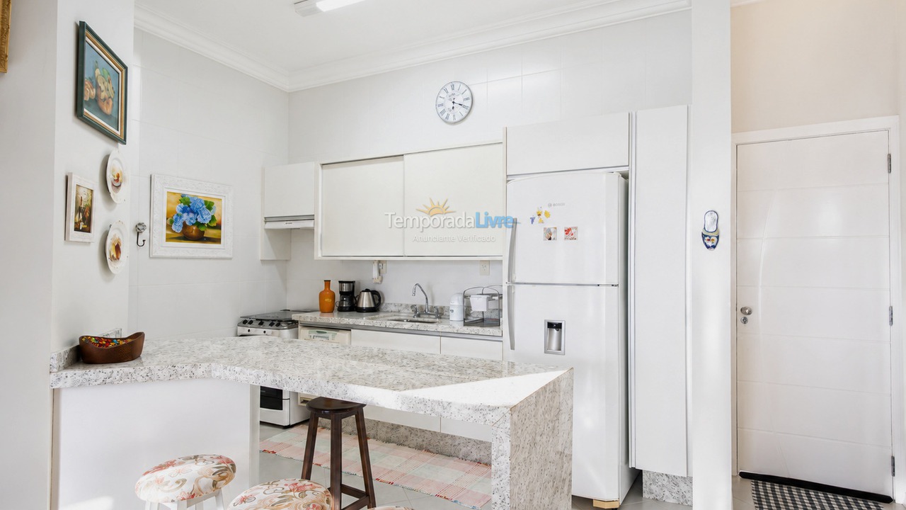 Apartamento para aluguel de temporada em Florianopolis (Canasvieiras)