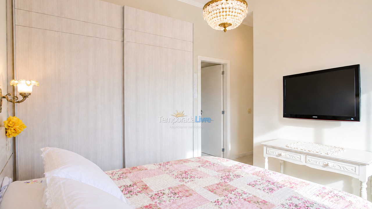 Apartamento para aluguel de temporada em Florianopolis (Canasvieiras)