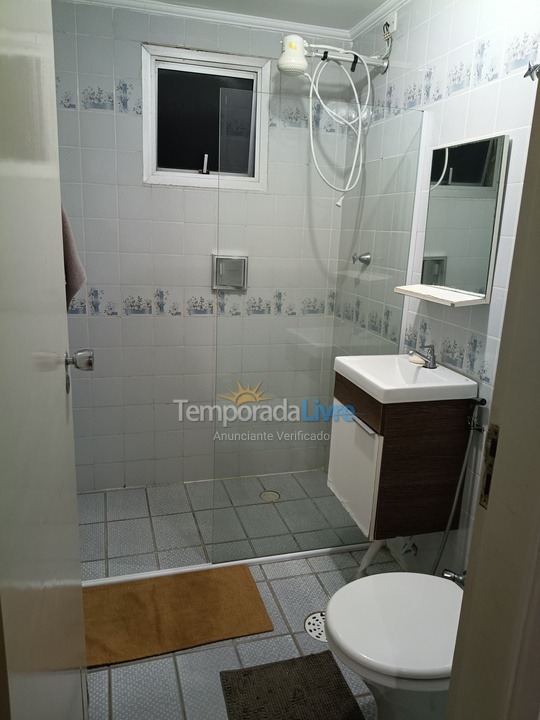 Apartment for vacation rental in Guarujá (Enseada)