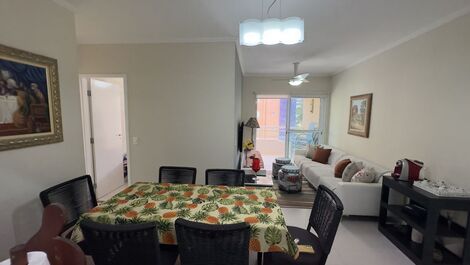 Mesa de jantar para 6 lugares