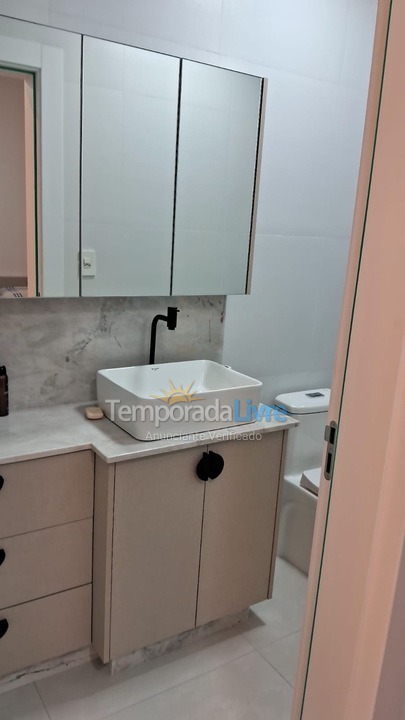 Apartamento para aluguel de temporada em Porto Belo (Perequê)