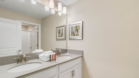 Casa con 4 habitaciones en Kissimmee